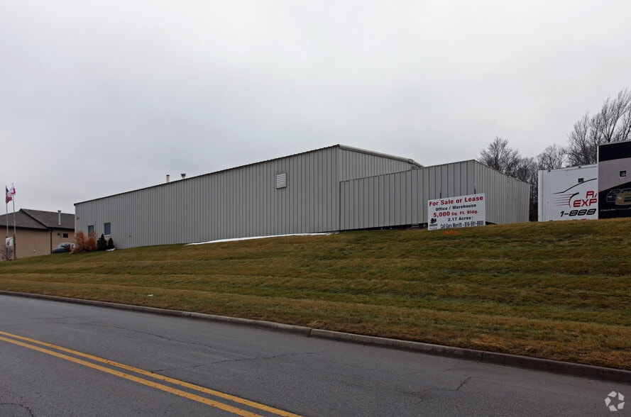 More Photos Of 6878 Martindale Rd, Shawnee Warehouse For Sale