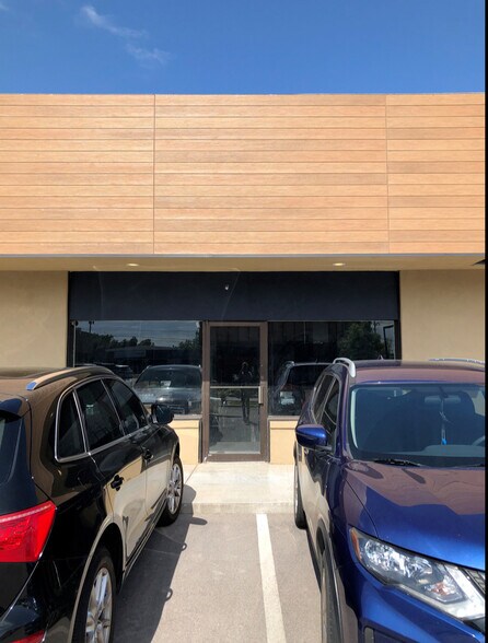 More Photos Of 217-257 S Coltrane Rd, Edmond Unknown For Lease