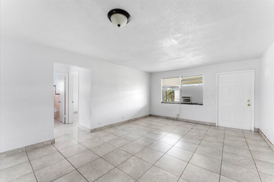 More Photos Of , West Palm Beach Multifamily For Sale