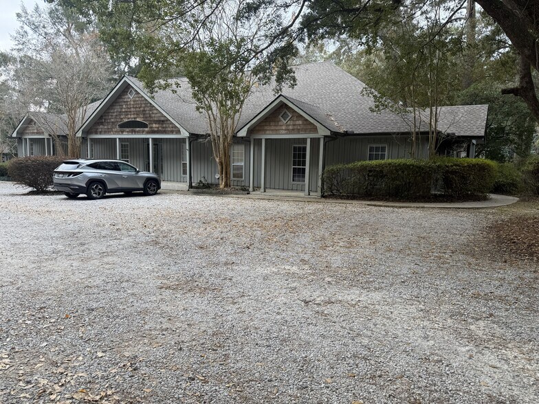 More Photos Of 1290 Main St, Daphne Office For Lease