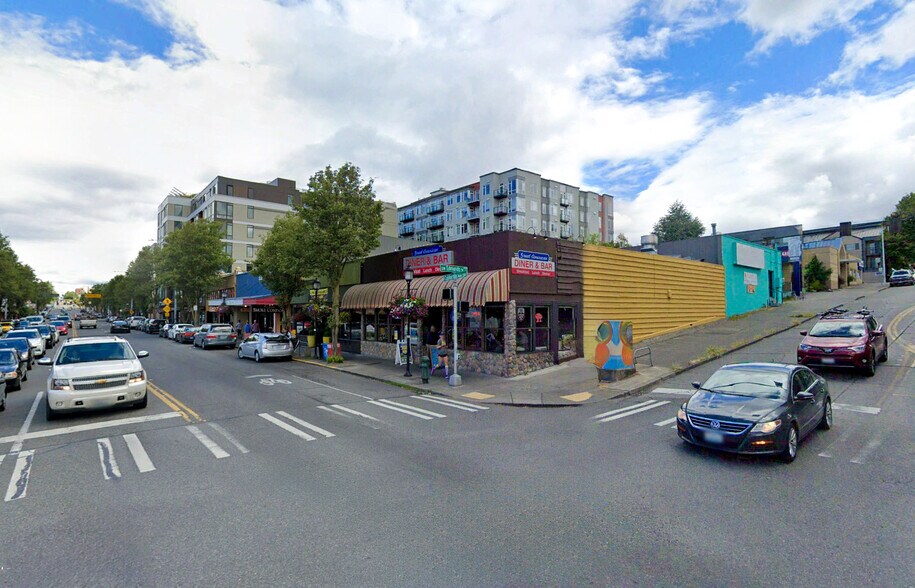More Photos Of 4752 California Ave SW, Seattle General Retail For Lease