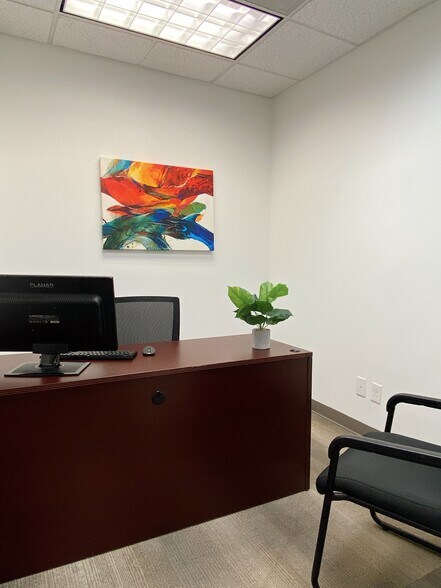 More Photos Of 4235 Hillsboro Pike, Nashville Office For Sale