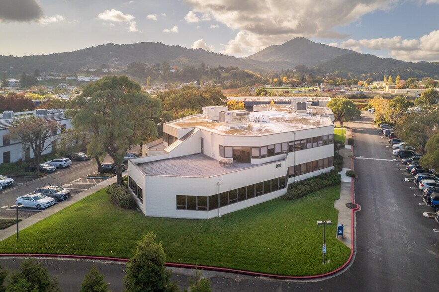 More Photos Of 100 Tamal Vista Blvd, Corte Madera Medical For Lease