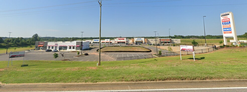 More Photos Of 1307 US Highway 231 S, Troy General Retail For Lease