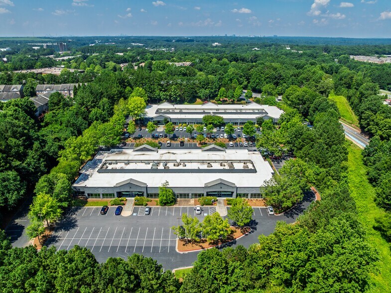 More Photos Of 190 Technology Pky, Norcross Unknown For Lease