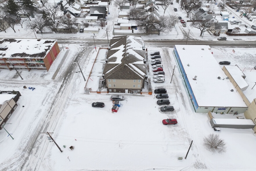 More Photos Of 1175 Pasqua St, Regina Apartments For Sale