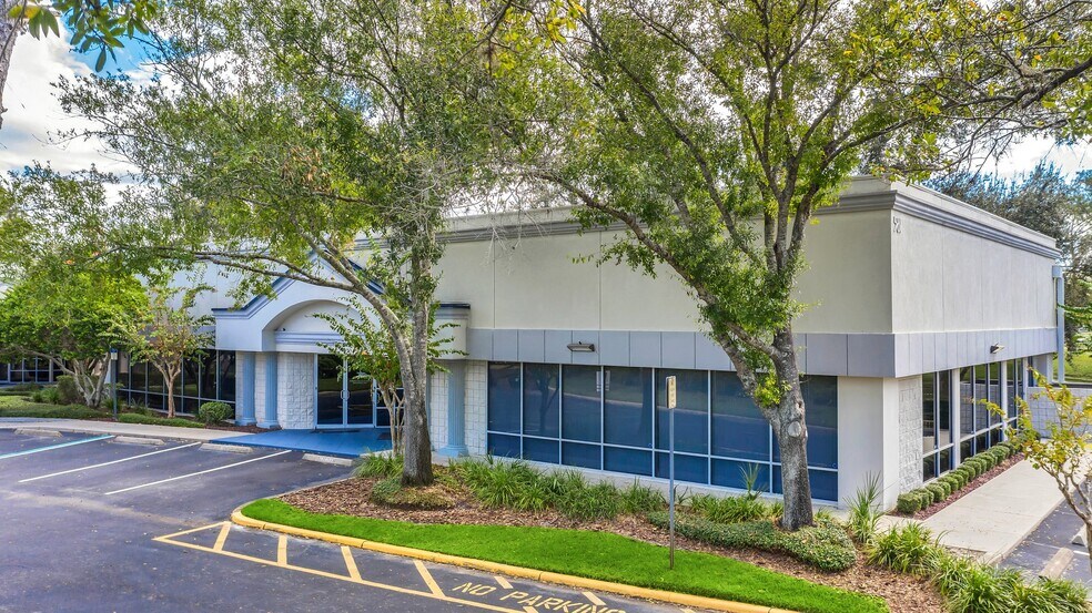 More Photos Of 581 Technology Park, Lake Mary Office For Sale