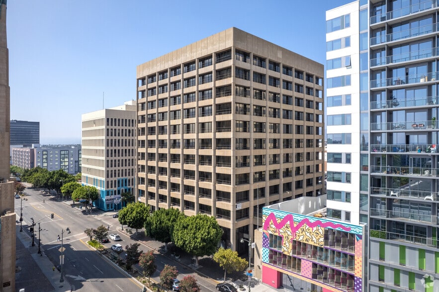 More Photos Of 3055 Wilshire Blvd, Los Angeles Office For Sale