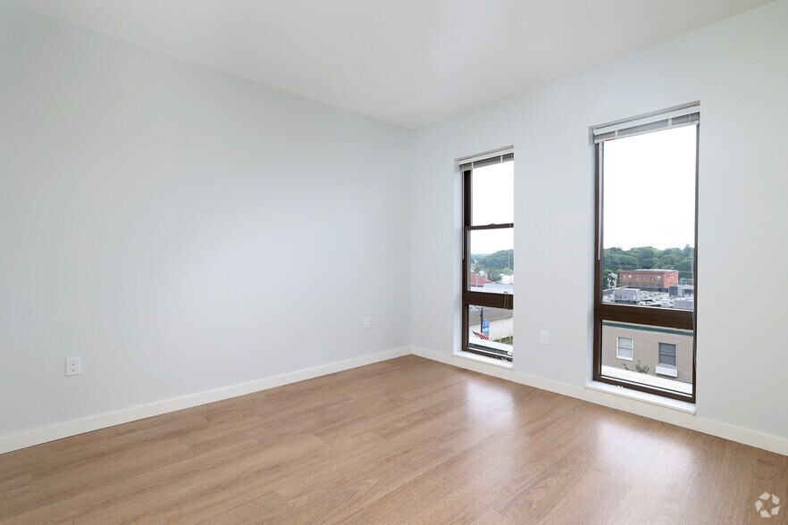 More Photos Of 199-211 Rantoul St, Beverly Apartments For Lease