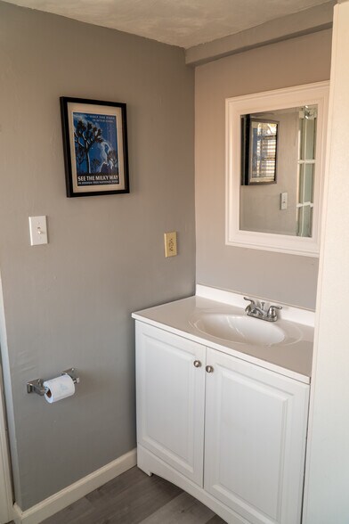 More Photos Of 74707 Sunset Dr, Twentynine Palms Specialty For Sale