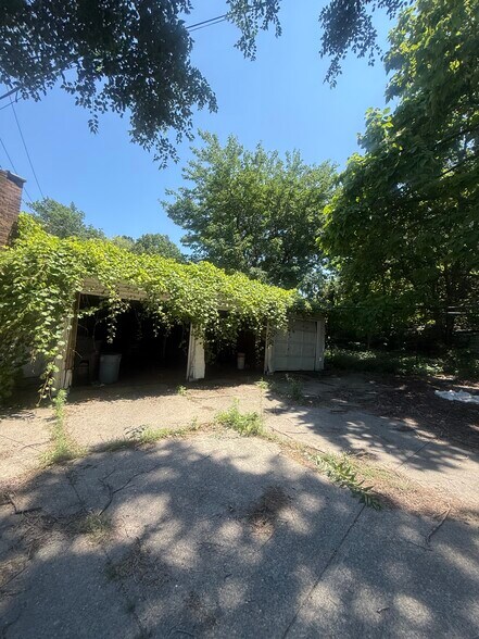 More Photos Of , Cleveland Unknown For Sale