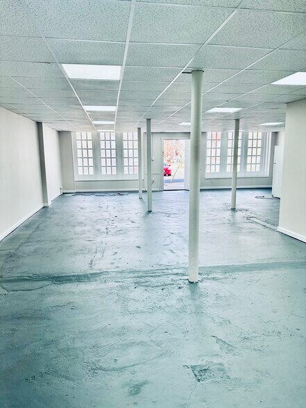 More Photos Of 301 Baltimore Ave, Cumberland General Retail For Sale