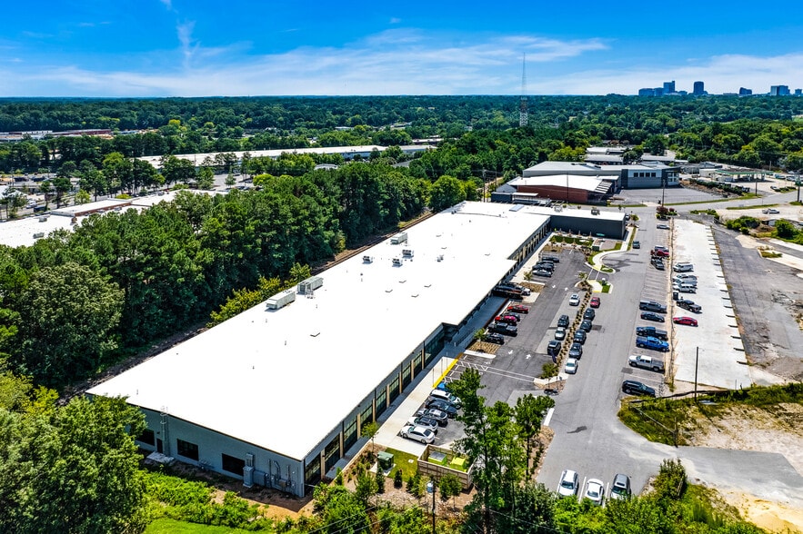 More Photos Of 2020 Progress Ct, Raleigh Office For Lease