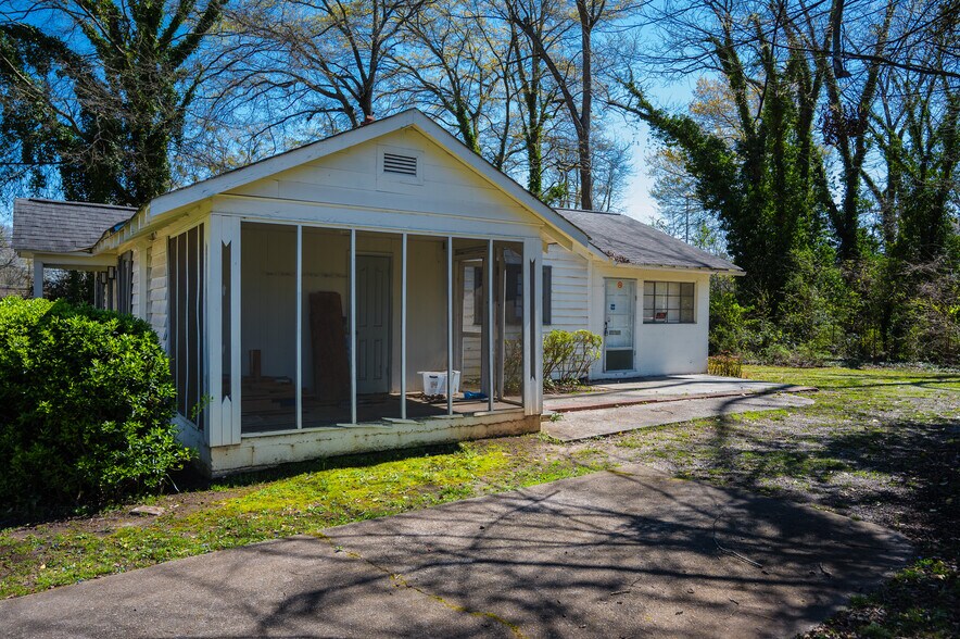 More Photos Of 118 Stockbridge Rd, Jonesboro Medical For Lease