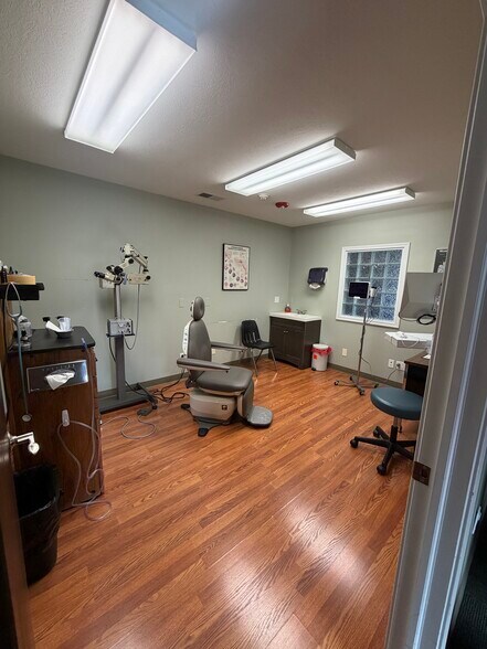 More Photos Of 1800 English Rd, Greece Medical For Lease