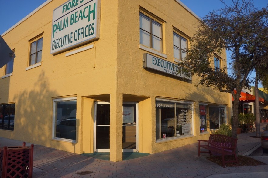 More Photos Of 728 Lake Ave, Lake Worth Storefront For Sale