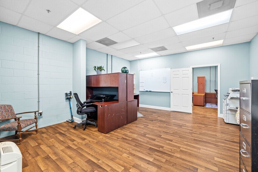 More Photos Of 12815 US Highway 98 W, Miramar Beach Medical For Sale