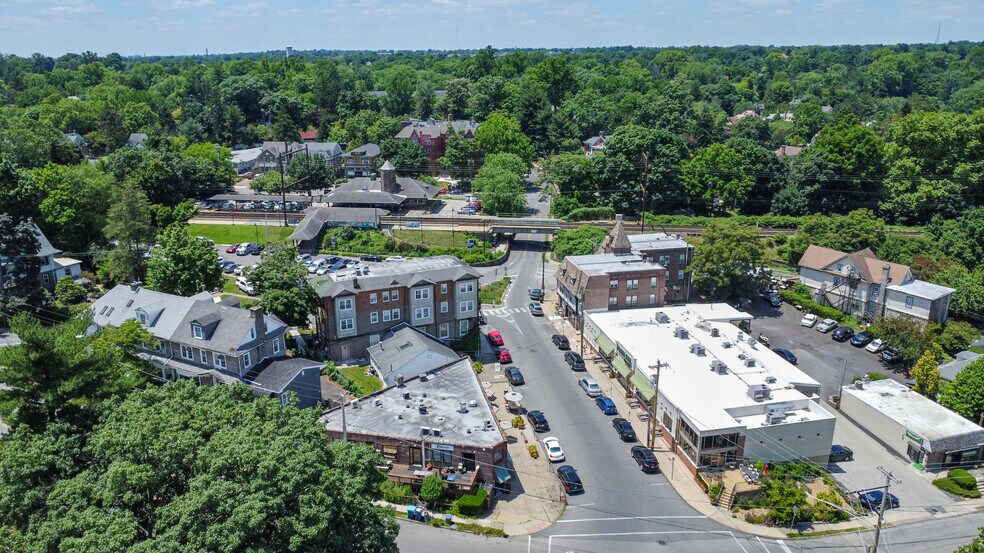 More Photos Of 7909 High School Rd, Elkins Park Restaurant For Lease