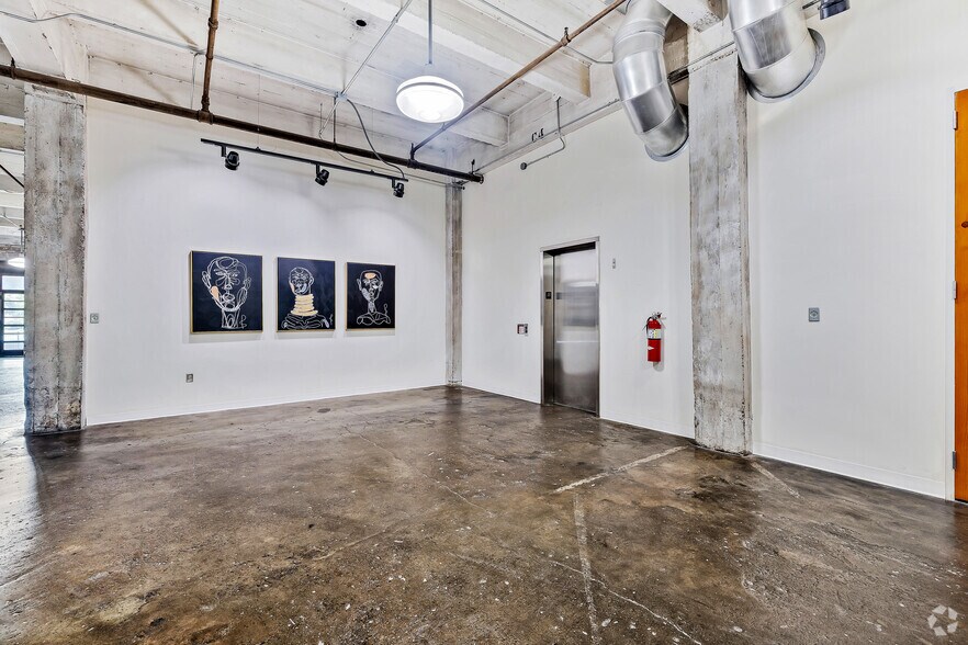 More Photos Of 1113 Vine St, Houston Loft Creative Space For Lease