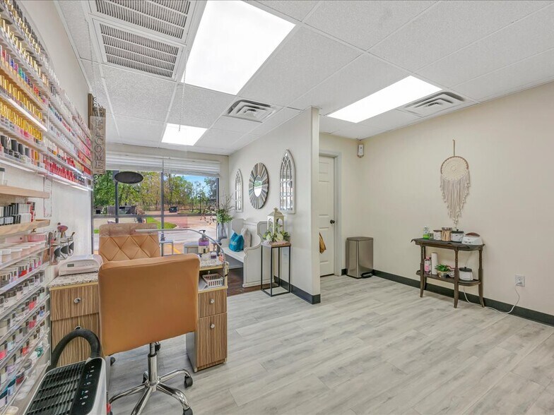 More Photos Of 105 Champions Dr, Lufkin Fast Food For Sale