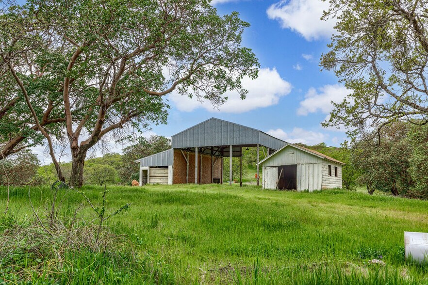 More Photos Of 8785 Blackwell Rd, Central Point Land For Sale