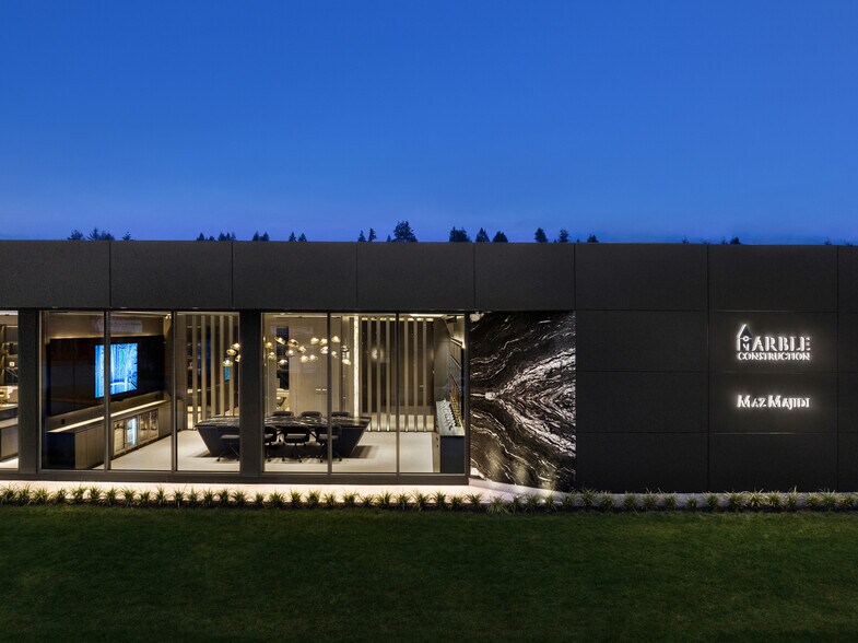 More Photos Of 1406 Pemberton Ave, North Vancouver Storefront For Sale