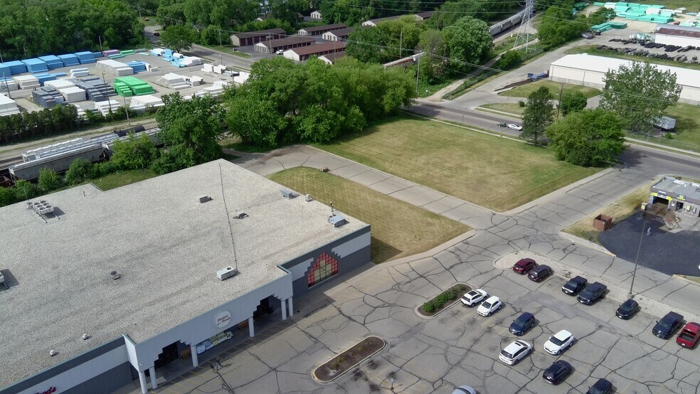 More Photos Of 109 Crosby ave, Janesville Land For Sale