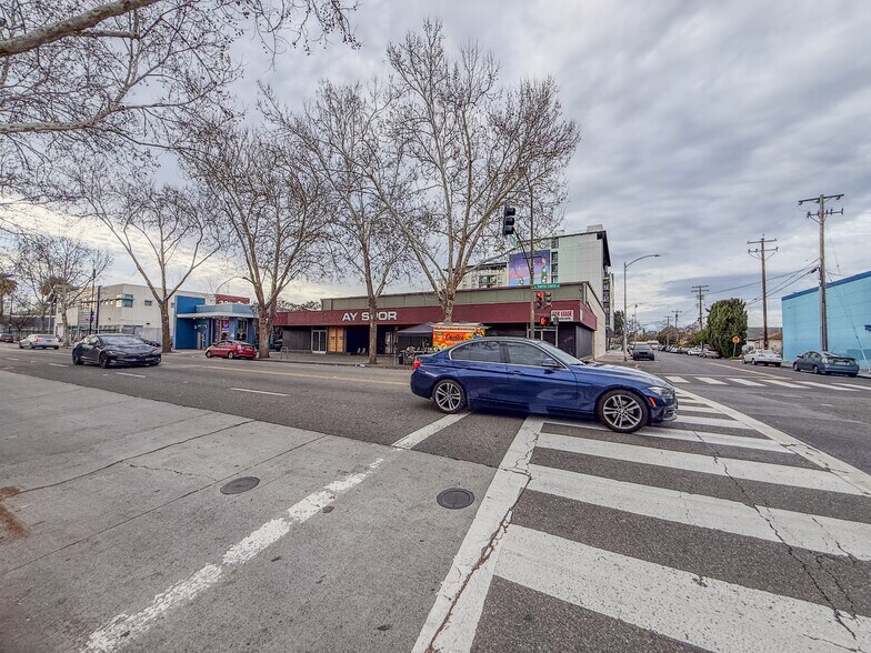 More Photos Of 995 E Santa Clara St, San Jose Storefront For Lease