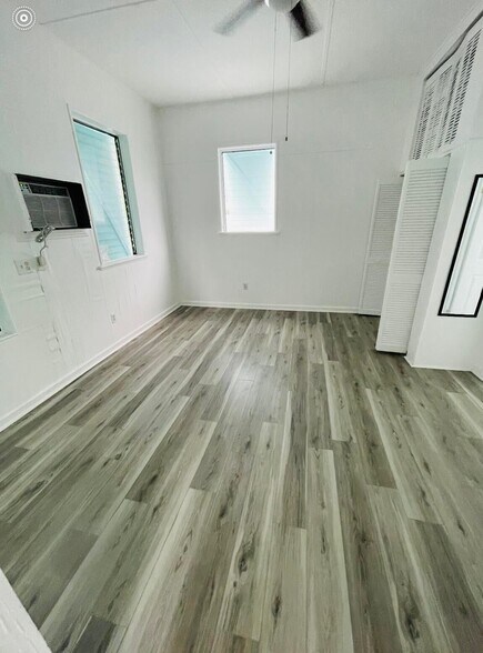 More Photos Of 1122 Simonton St, Key West Apartments For Sale