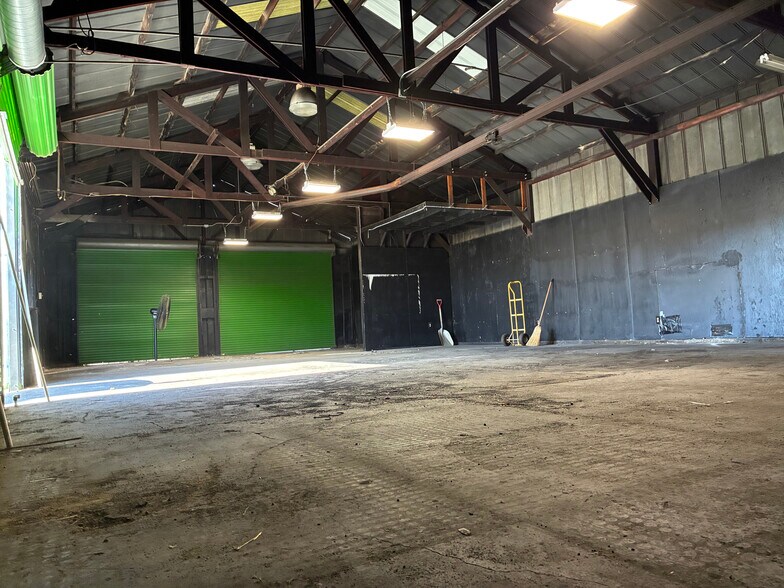 More Photos Of 203 W Main St, Ripon Service For Lease