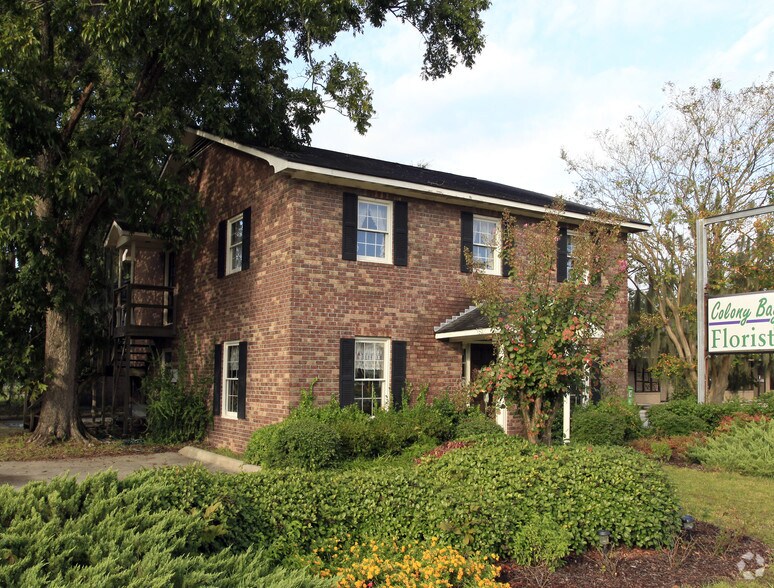 Primary Photo Of 4809 Augusta Rd, Savannah Storefront Retail Office For Sale