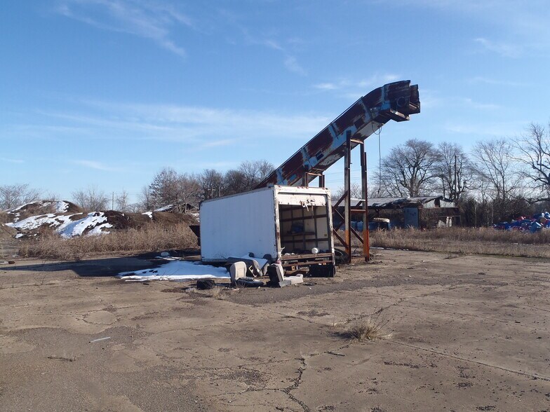 More Photos Of 2601 Van Dyke Rd, Newport Land For Sale