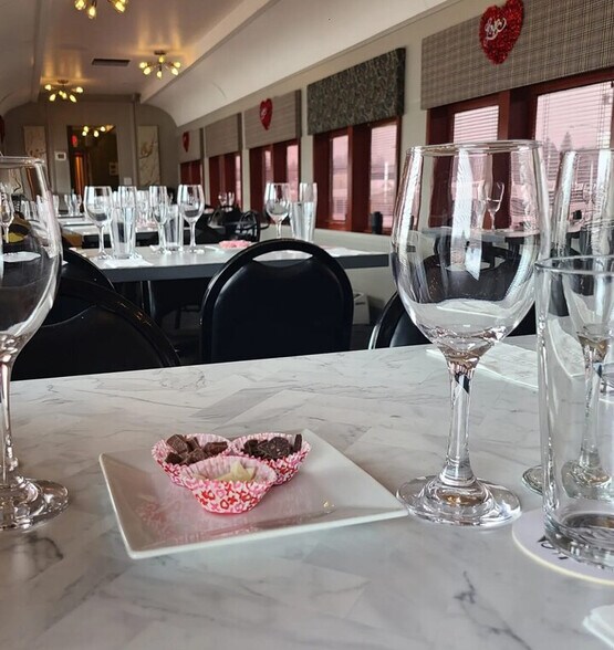 More Photos Of 11027 E Sprague Ave, Spokane Valley Restaurant For Sale