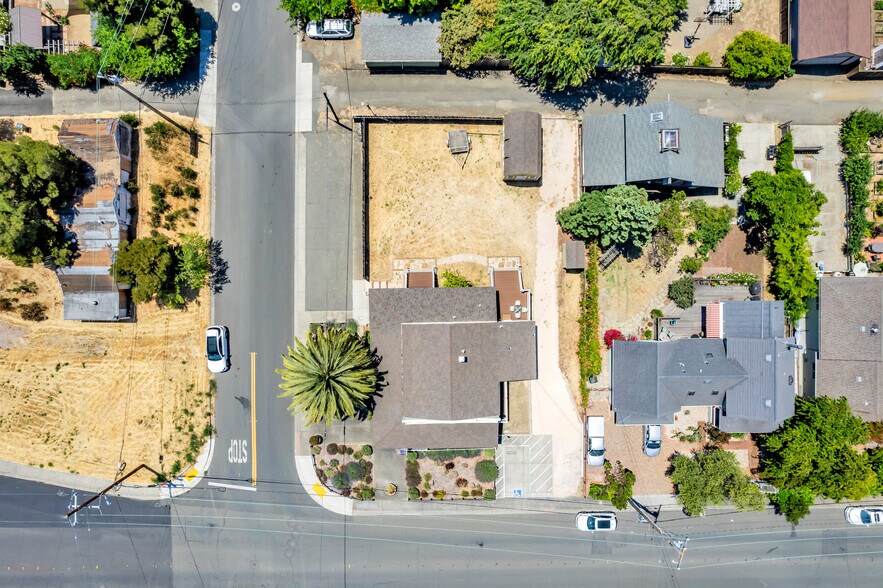 More Photos Of 602 W K St, Benicia Freestanding For Sale