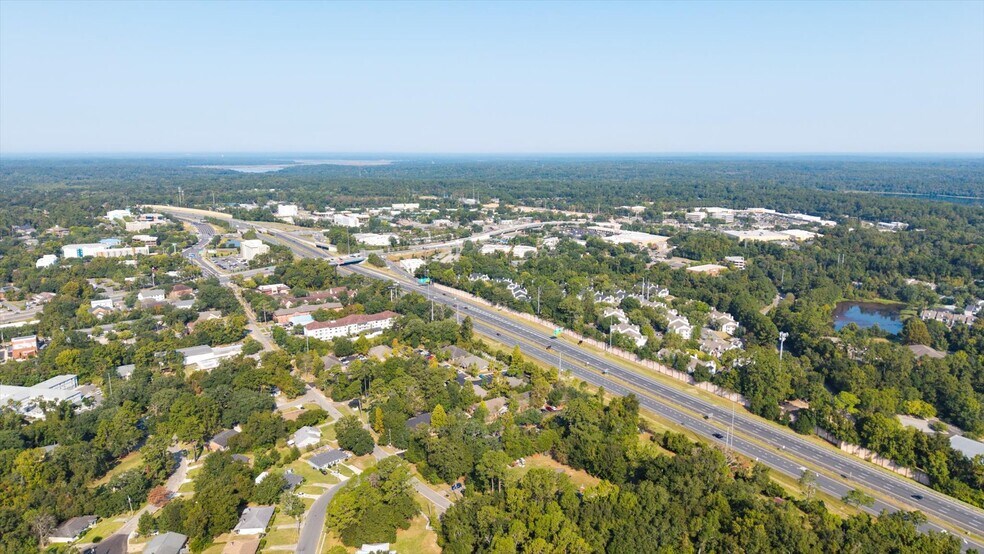 More Photos Of 2565 Barrington Cir, Tallahassee Office For Sale