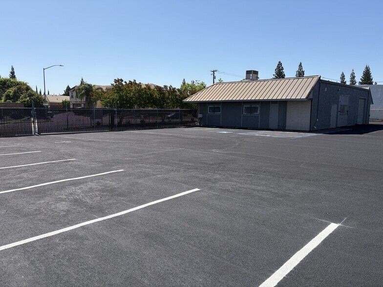 More Photos Of 11391 Pyrites Way, Rancho Cordova Light Manufacturing For Lease