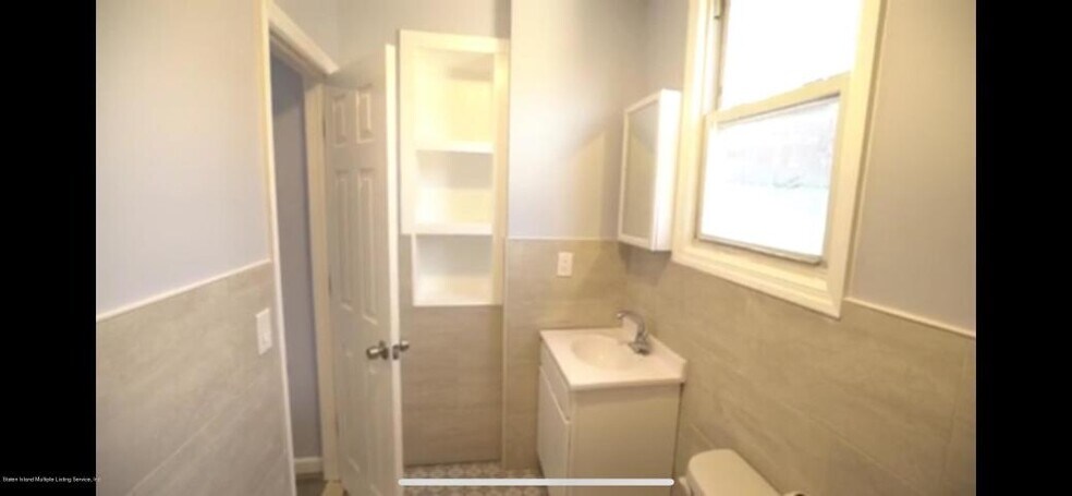 More Photos Of 27-29 Norwood Ave, Staten Island Apartments For Sale