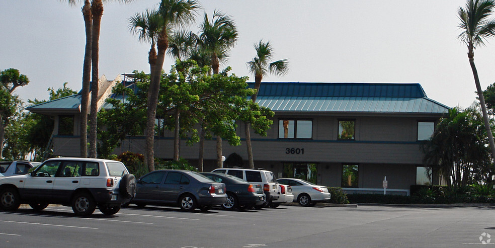 Primary Photo Of 3601 SE Ocean Blvd, Stuart Office For Sale