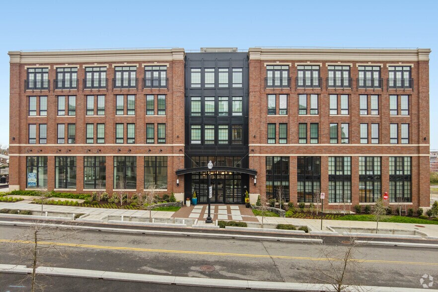 More Photos Of 1900 C St SE, Washington Apartments For Lease