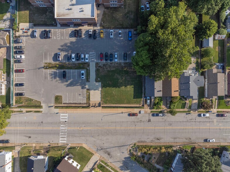 More Photos Of 7135 Canterbury Ave, Saint Louis Apartments For Sale