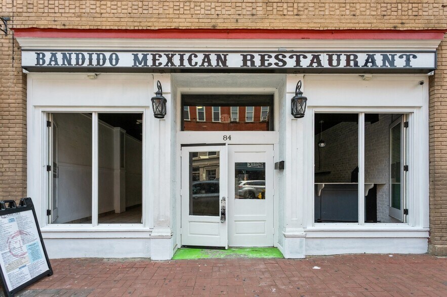 More Photos Of 84 Washington St, Norwalk General Retail For Sale