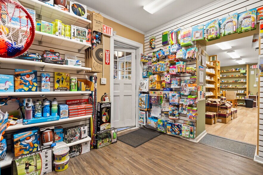 More Photos Of 504 Main St, Medfield Office For Sale