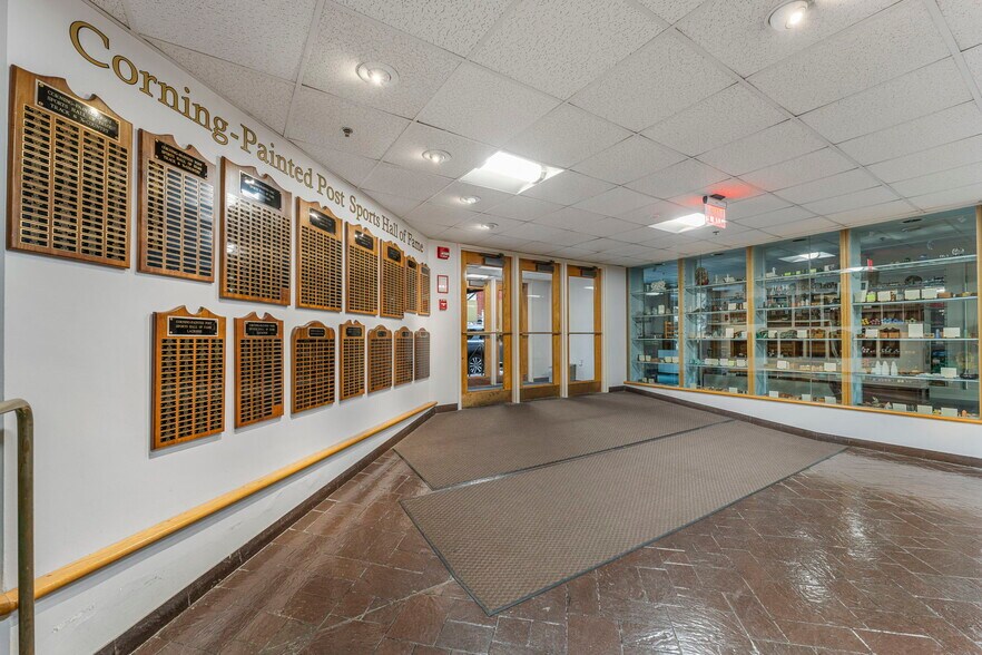 More Photos Of 1 W Market St, Corning Office Residential For Lease