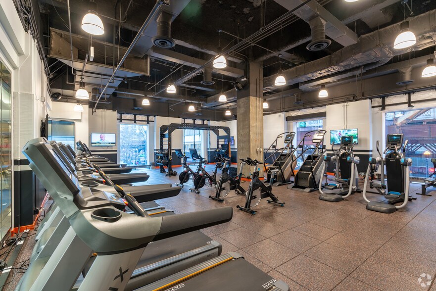 More Photos Of 55 E Monroe St, Chicago Office Residential For Lease