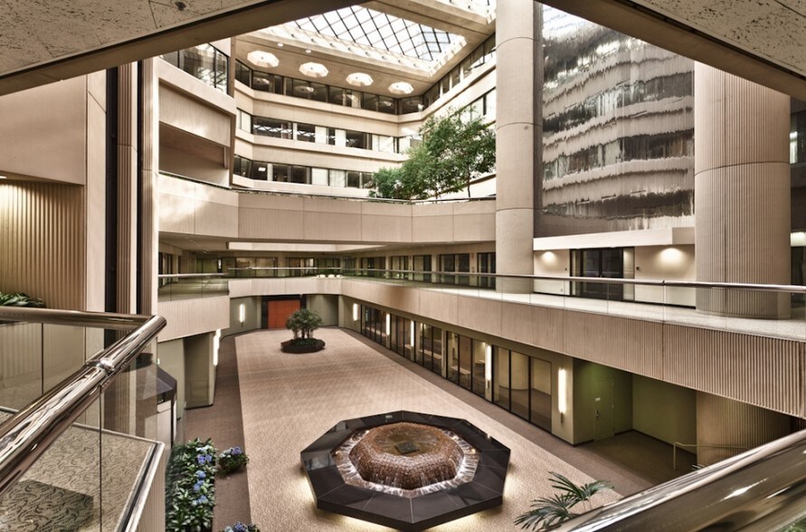 More Photos Of 1000 Broadway, Oakland Office For Lease