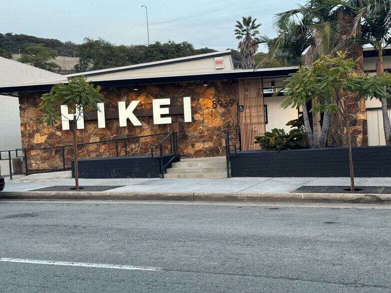 More Photos Of 8939 La Mesa Blvd, La Mesa Medical For Lease