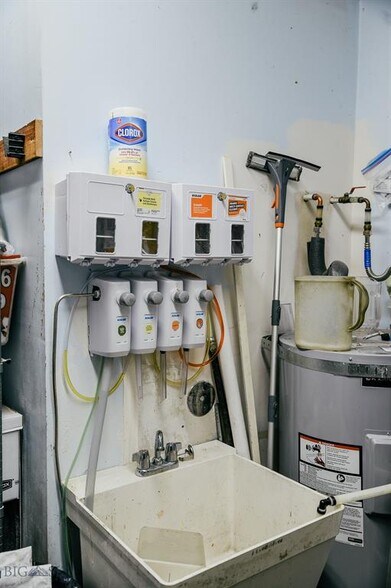 More Photos Of 112 N Washington St, Dillon Restaurant For Sale