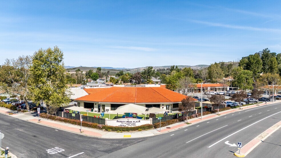 More Photos Of 14711 Princeton Ave, Moorpark Freestanding For Sale