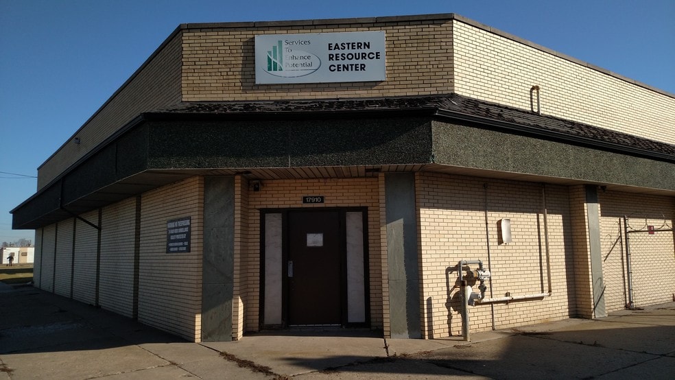 Primary Photo Of 17910 Van Dyke St, Detroit Manufacturing For Sale