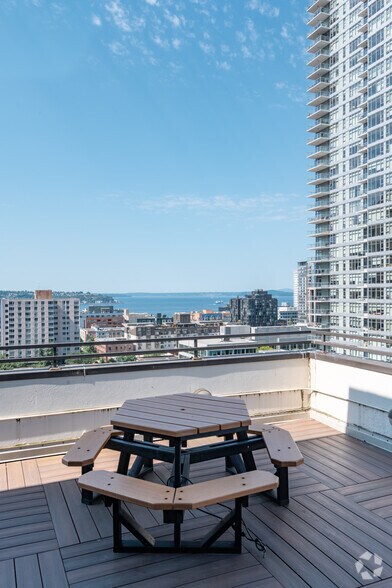 More Photos Of 2200 6th Ave, Seattle Office For Lease